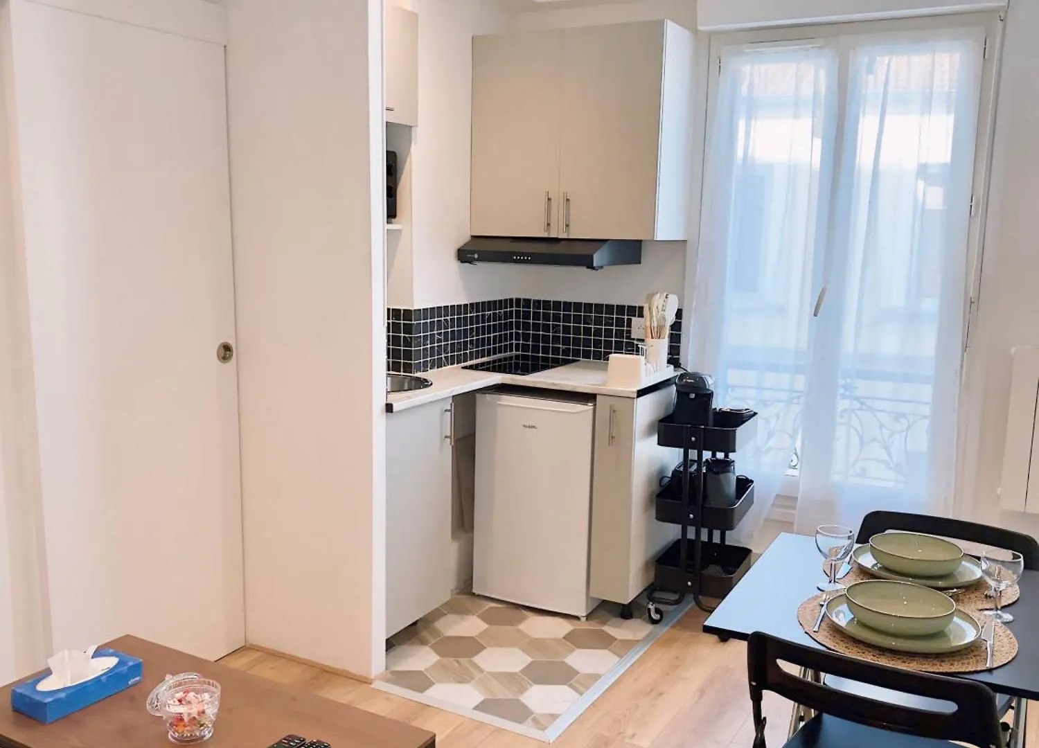 Superb And Elegant Apartment In Paris' Heart Homestay